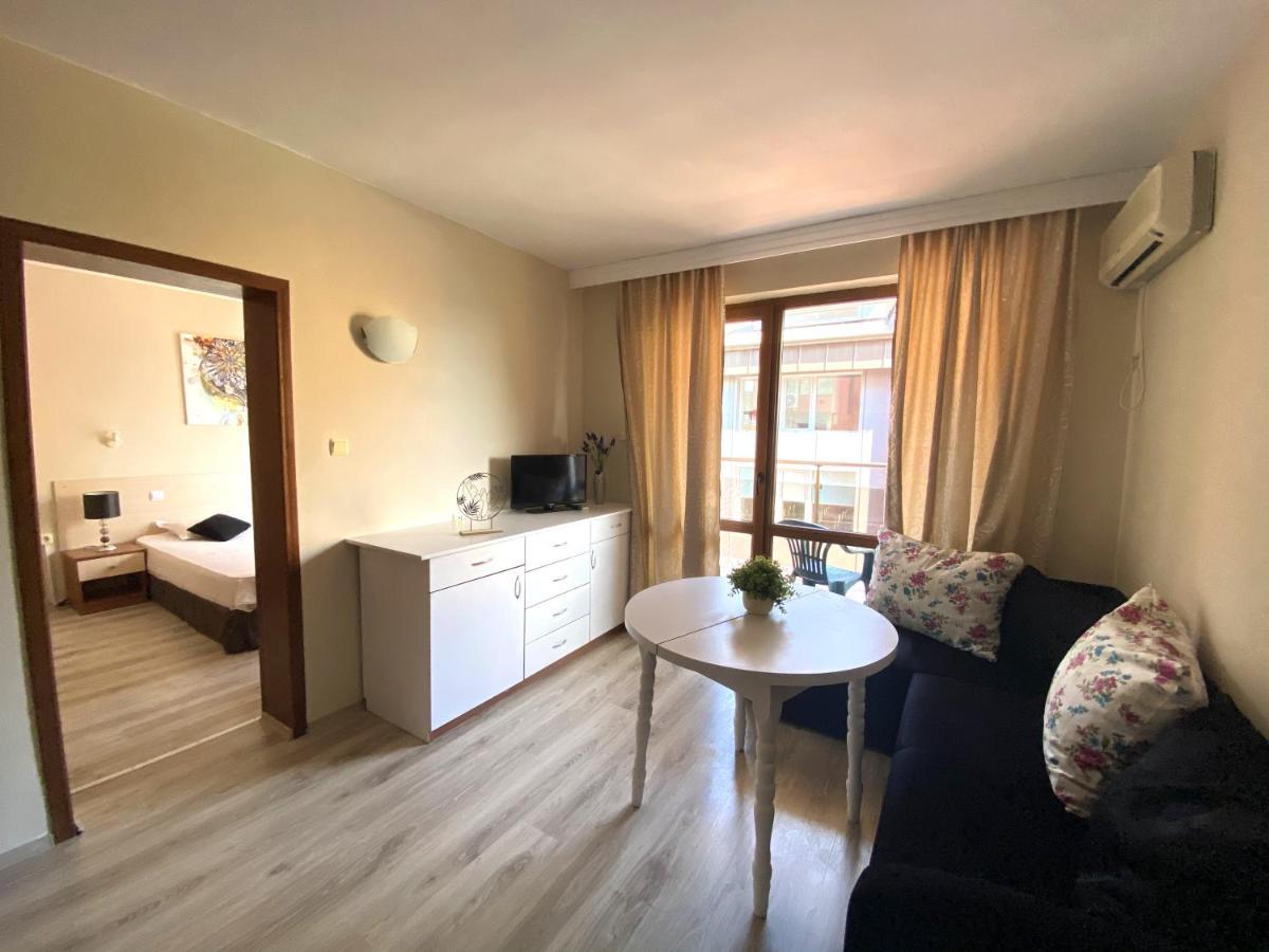 Apart Hotel Primavera 2 Πριμόρσκο Εξωτερικό φωτογραφία