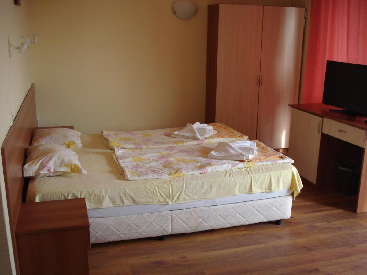Apart Hotel Primavera 2 Πριμόρσκο Δωμάτιο φωτογραφία
